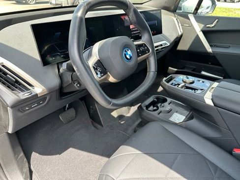 Used 2023 BMW iX xDrive50 w/ Convenience Package AWD/4WD image 21
