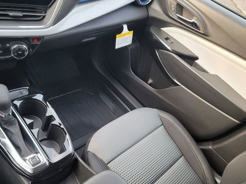 New 2026 Chevrolet Trax LT image 23