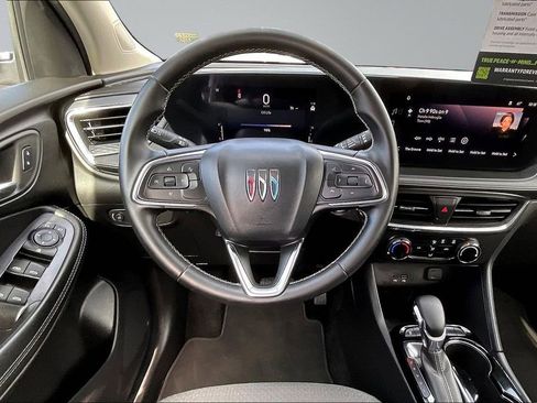 Used 2025 Buick Encore GX Preferred FWD image 9
