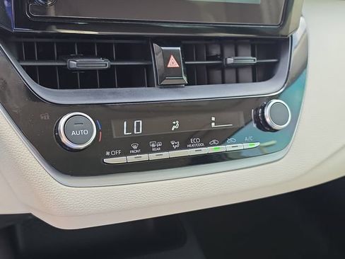 Used 2026 Toyota Corolla LE FWD image 24