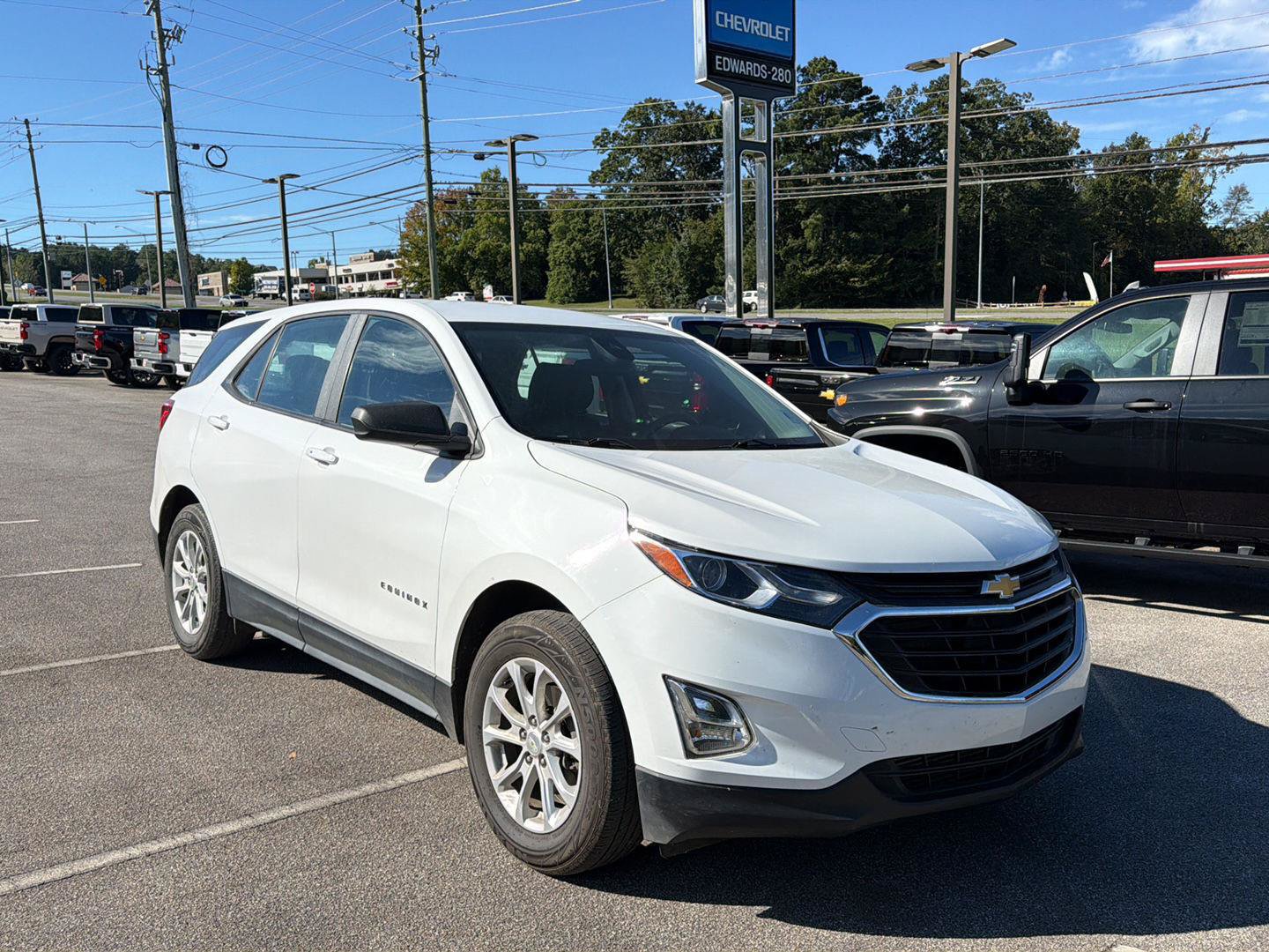 Used 2020 Chevrolet Equinox LS FWD image 4