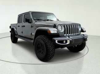 Used 2021 Jeep Gladiator Overland w/ Uconnect 4C Nav & Sound Group AWD/4WD video 1