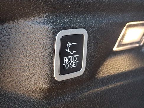 Used 2025 Jeep Grand Cherokee L Limited w/ MOPAR Finishing Package AWD/4WD image 29
