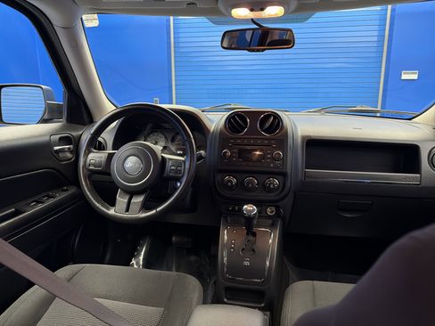 Used 2016 Jeep Patriot Latitude image 22