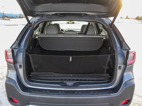 Used 2023 Subaru Outback Limited image 25