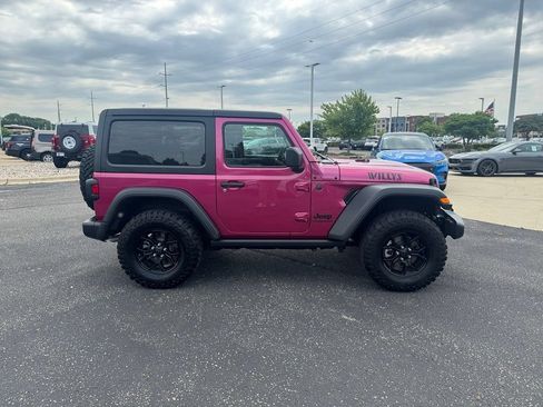Used 2024 Jeep Wrangler Sport AWD/4WD image 2