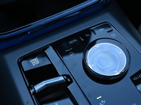 New 2026 BMW X3 xDrive30 w/ Premium Package image 19