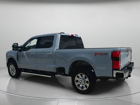 Used 2025 Ford F350 Lariat w/ Chrome Package AWD/4WD image 22