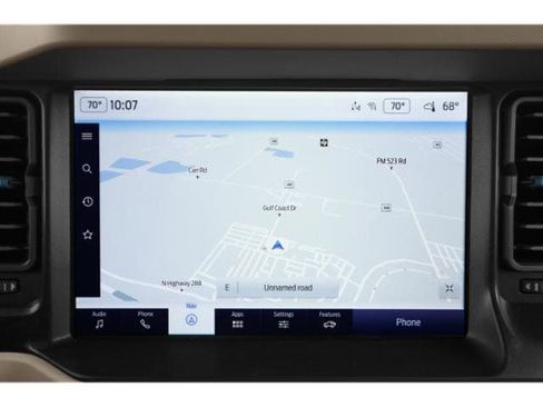 Used 2022 Ford Bronco Wildtrak image 16