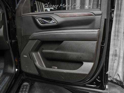 Used 2023 Chevrolet Tahoe Z71 AWD/4WD image 34
