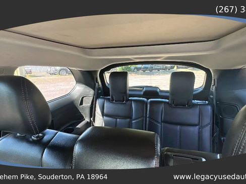 Used 2020 Nissan Pathfinder Platinum FWD image 39