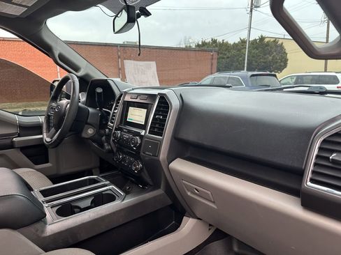 Used 2016 Ford F150 XLT w/ Equipment Group 301A Mid image 26