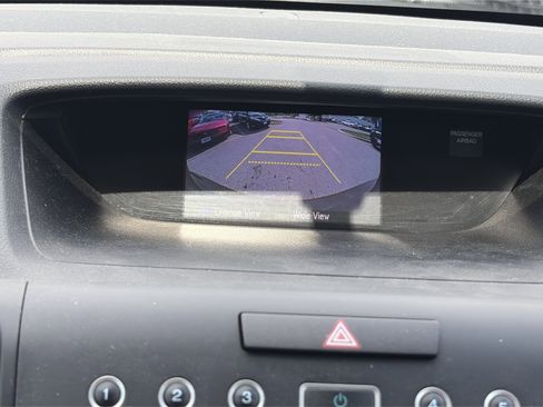 Used 2015 Honda CR-V LX image 30