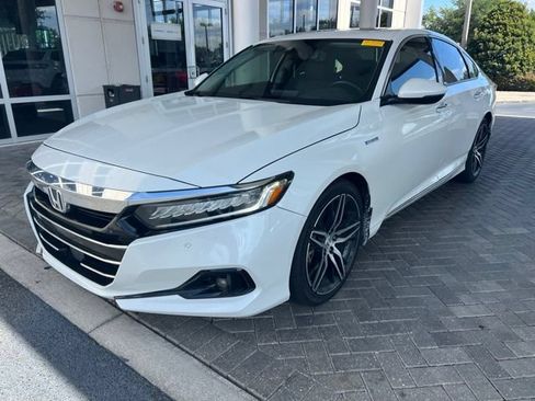 Certified 2021 Honda Accord Touring image 3