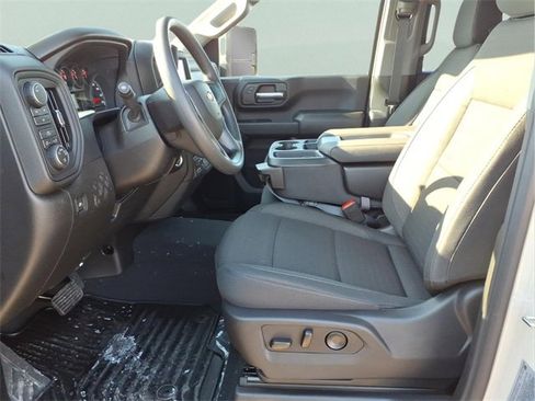 New 2026 Chevrolet Silverado 2500 Custom w/ Custom Convenience Package image 17