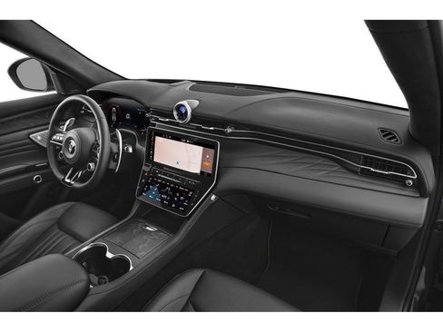 Used 2023 Maserati Grecale Modena AWD/4WD image 51