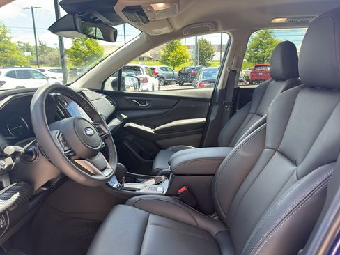Used 2026 Subaru Ascent Premium AWD/4WD image 9