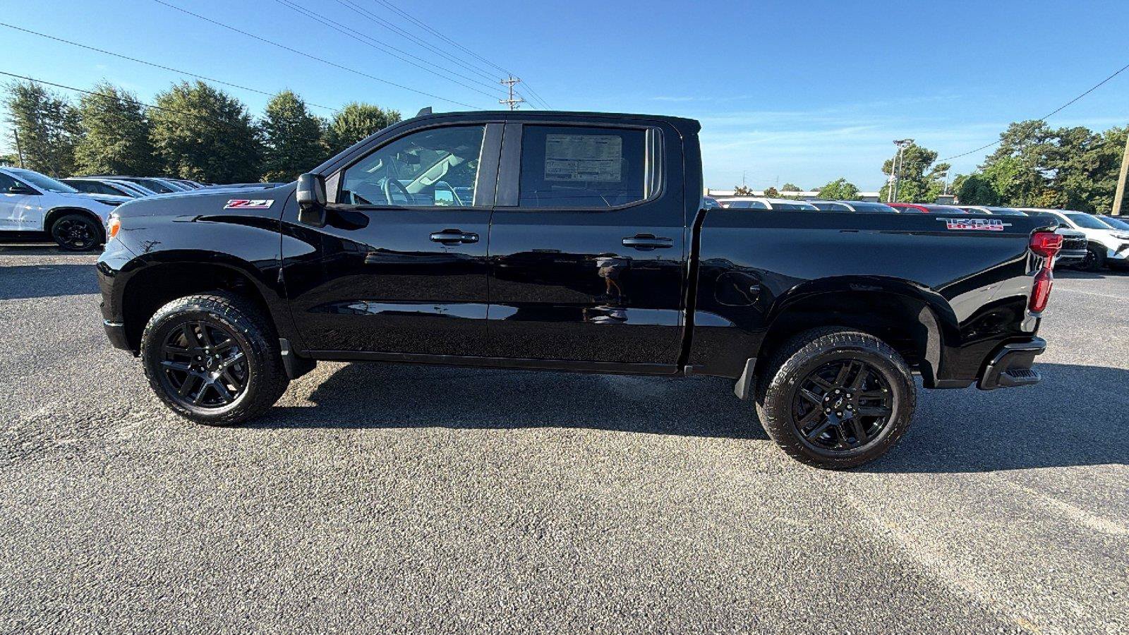New 2026 Chevrolet Silverado 1500 LT Trail Boss w/ LT Trail Boss Premium Package AWD/4WD image 10