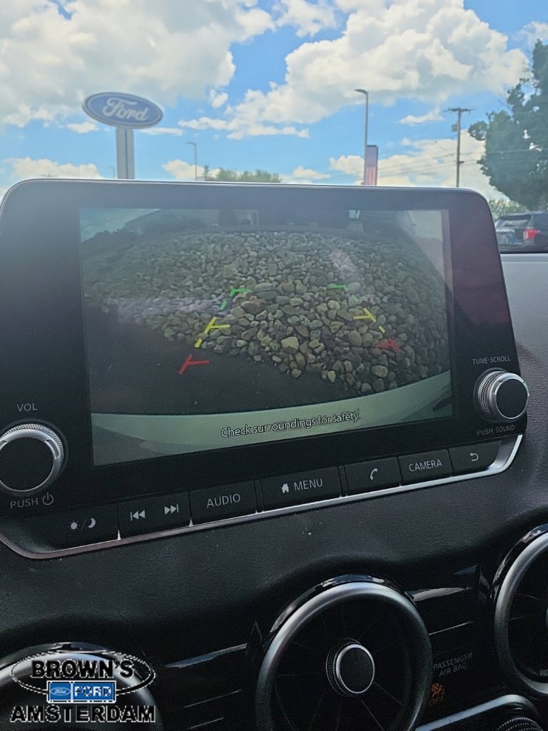 Used 2025 Nissan Sentra SV FWD image 15