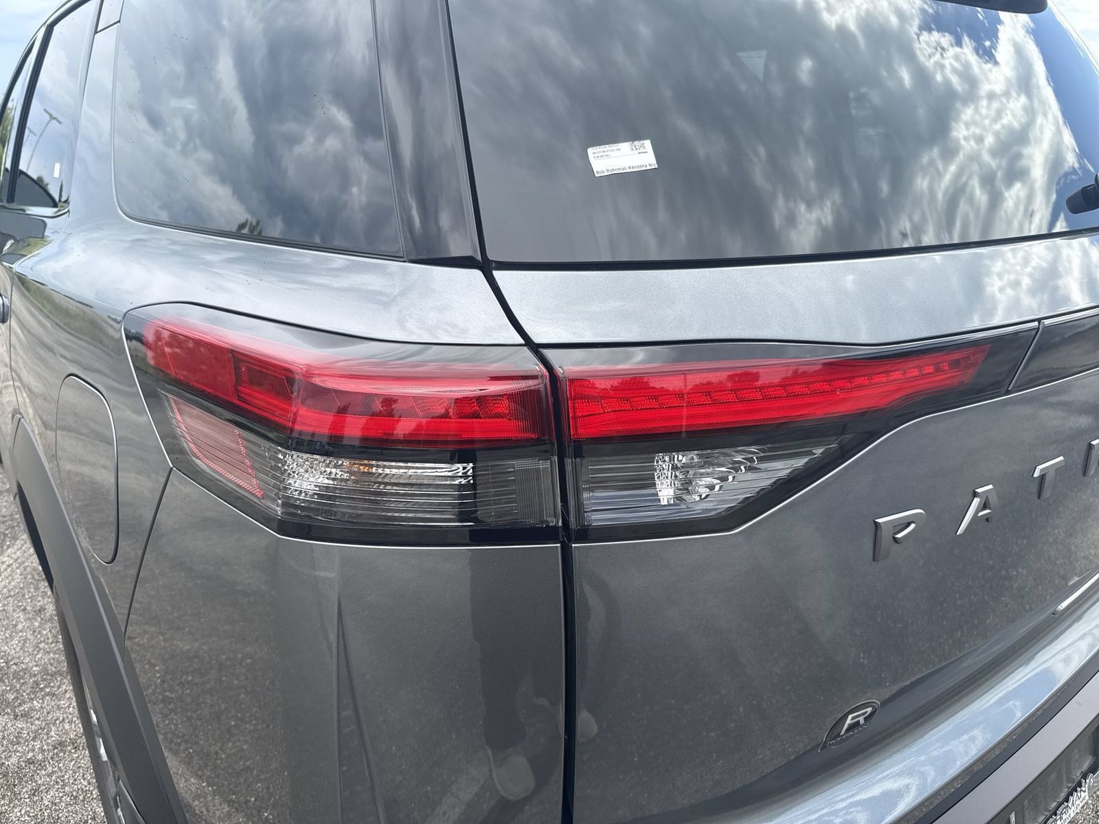 Certified 2026 Nissan Pathfinder SV AWD/4WD image 14