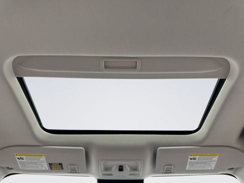 Used 2024 Ford Maverick XLT w/ XLT Luxury Package FWD image 18
