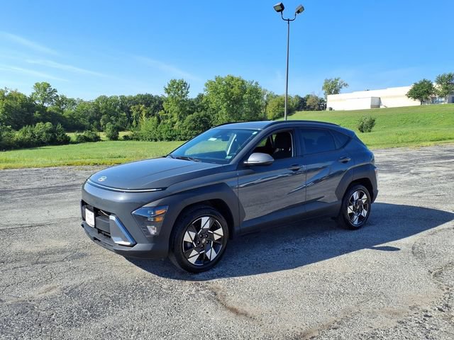 Used 2025 Hyundai Kona SEL FWD image 12