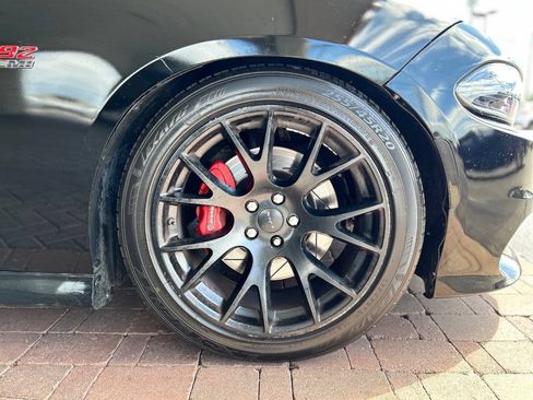 Used 2018 Dodge Charger R/T Scat Pack RWD image 31