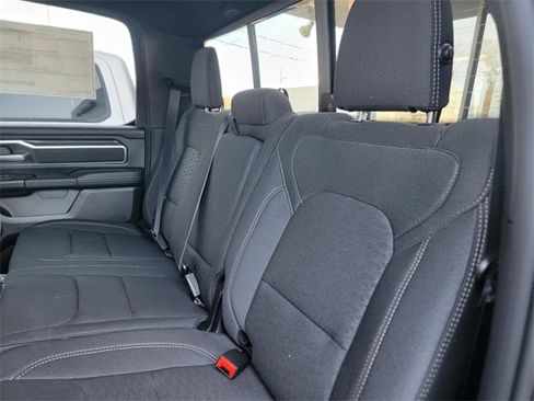 New 2026 RAM 1500 4x4 Crew Cab image 16