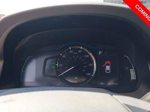 Used 2018 Hyundai Ioniq Blue FWD image 5