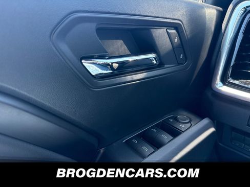 New 2026 GMC Canyon Elevation w/ Convenience Package RWD image 10