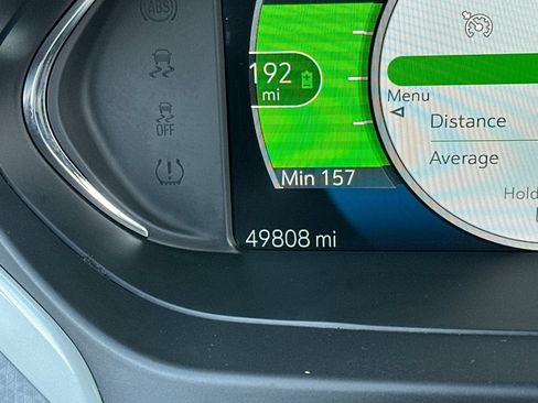 Used 2020 Chevrolet Bolt Premier w/ Infotainment Package FWD image 35