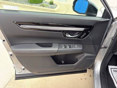 Used 2023 Honda CR-V Sport Touring image 13