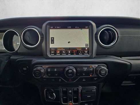 Used 2022 Jeep Wrangler Unlimited Sahara w/ Cold Weather Group AWD/4WD image 14