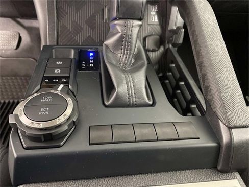 Used 2025 Toyota Tacoma SR5 image 20