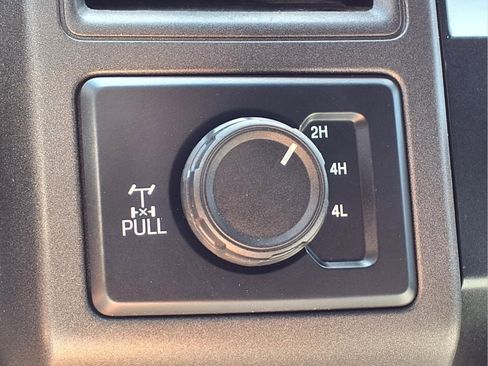 Used 2022 Ford F250 XL w/ Power Equipment Group AWD/4WD image 22