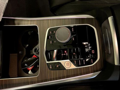 New 2026 BMW X5 sDrive40i w/ Premium Package image 7