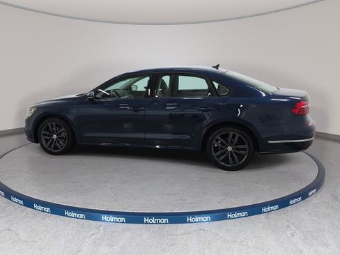 Used 2019 Volkswagen Passat 2.0T Wolfsburg FWD image 9