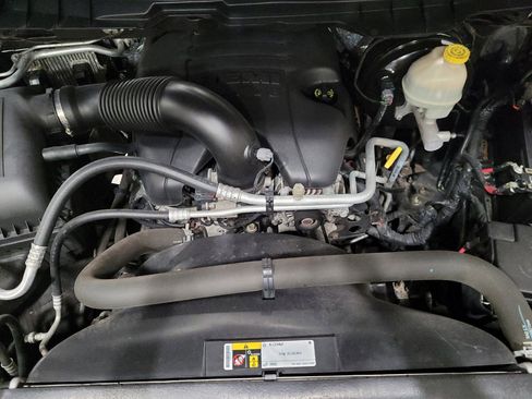 Used 2016 RAM 1500 Express w/ Popular Equipment Group AWD/4WD image 30