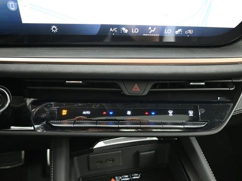 New 2025 Buick Envision Sport Touring image 18