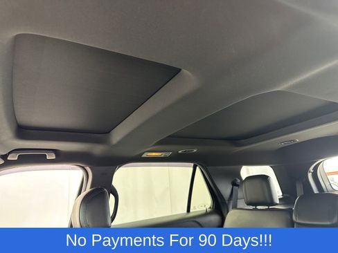Used 2016 Ford Explorer XLT w/ Equipment Group 202A AWD/4WD image 22