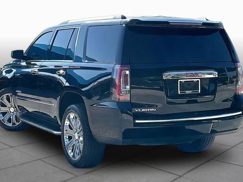 Used 2016 GMC Yukon Denali w/ Open Road Package AWD/4WD image 11