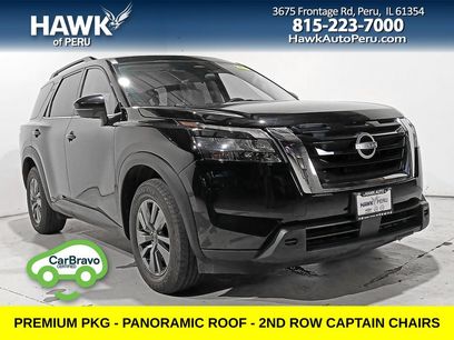 Used 2024 Nissan Pathfinder SV w/ SV Premium Package