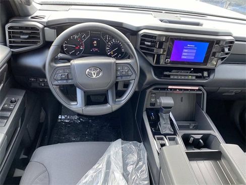 New 2026 Toyota Tundra SR image 7