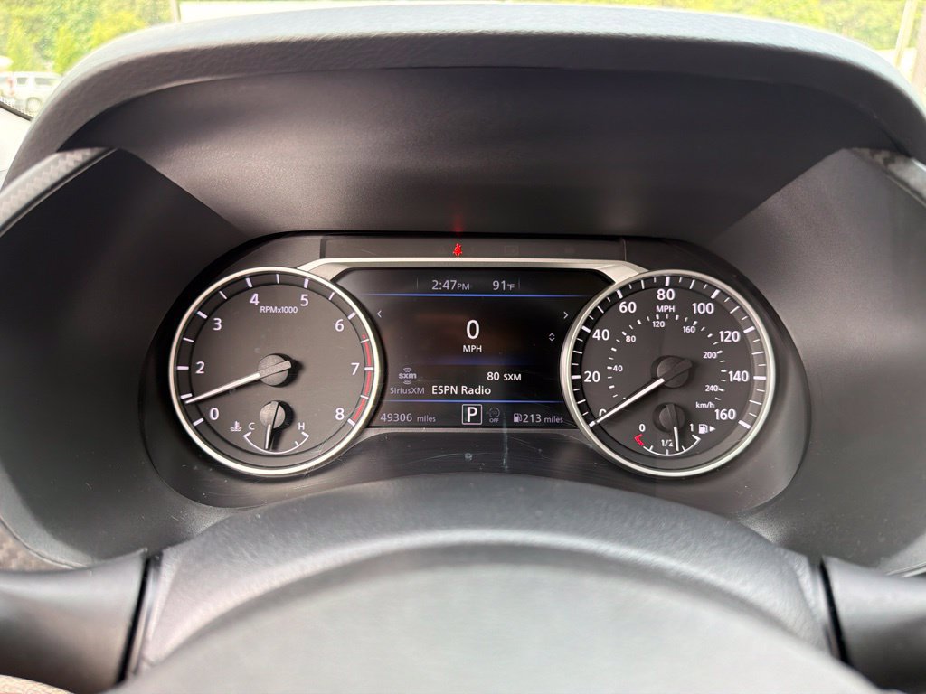 Used 2025 Nissan Sentra SV FWD image 9