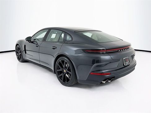 New 2026 Porsche Panamera 4 image 3