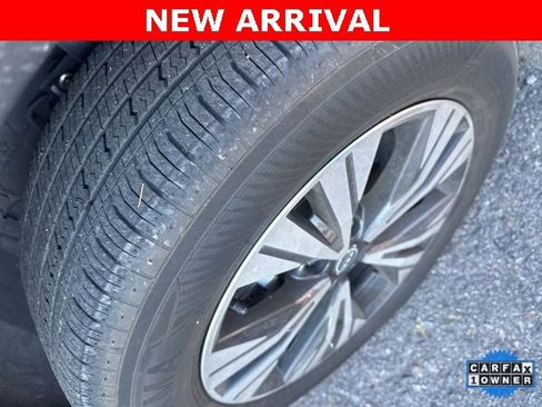 Used 2023 Nissan Rogue SV image 9