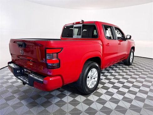 Certified 2022 Nissan Frontier SV image 23