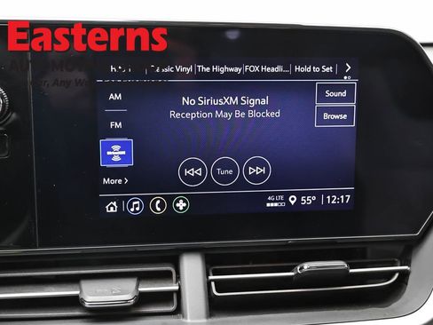 Used 2024 Chevrolet Trax LS FWD image 18