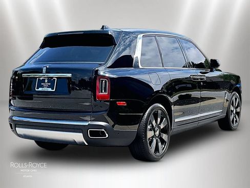 Certified 2023 Rolls-Royce Cullinan AWD/4WD image 11