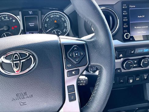 Used 2022 Toyota Tacoma Limited w/ Nightshade Package AWD/4WD image 23